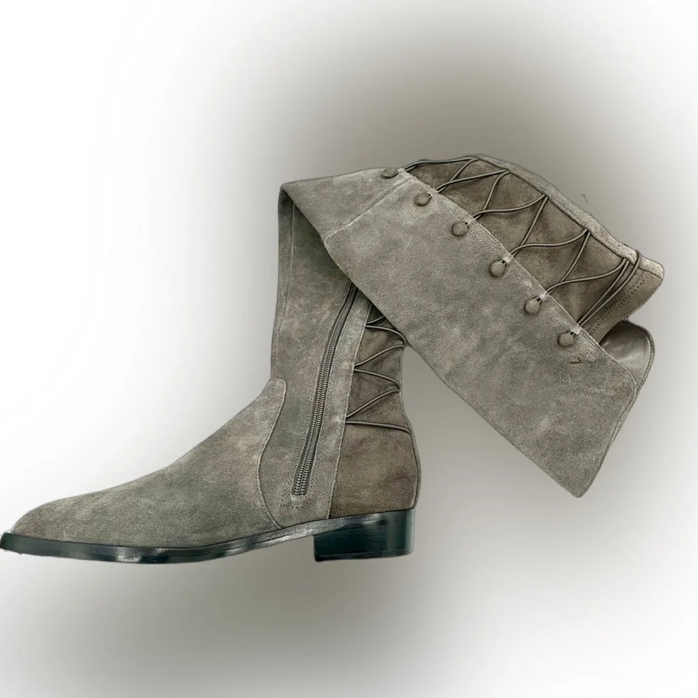 Vince Camuto excellent preowned